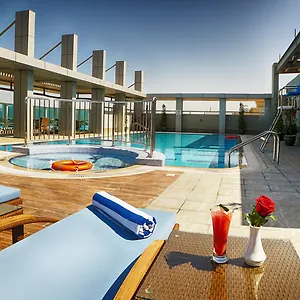 Rose Park - Al Barsha, Opposite Metro Station 4*, Dubaj Egyesült Arab Emírségek